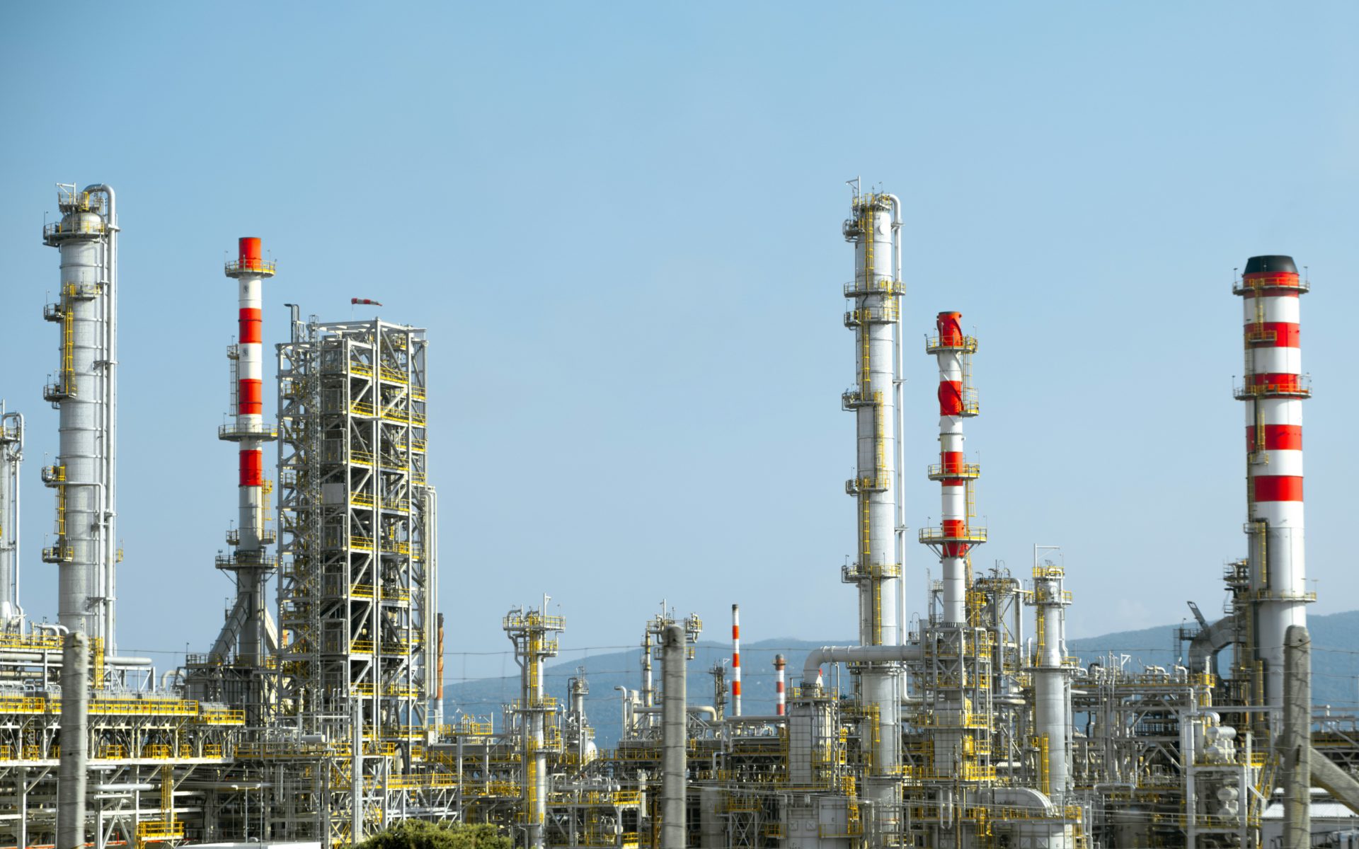 Производство дизельного топлива на нефтеперерабатывающем заводе 